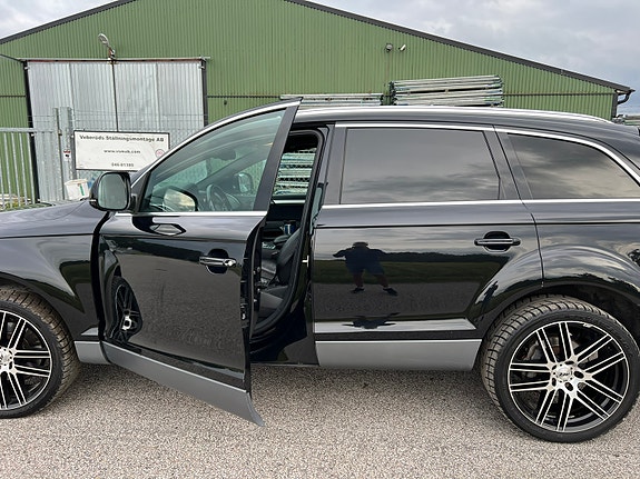 Audi Q7 7 of 30