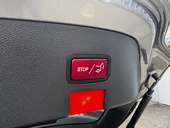 Mercedes-Benz CLA220 d 17 of 23