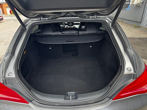 Mercedes-Benz CLA220 d 10 of 23