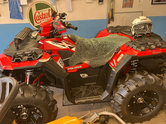 Kawasaki Vn900 3 of 5