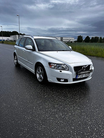 Volvo V50 4 of 9