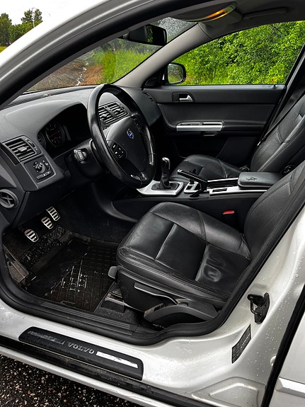 Volvo V50 5 of 9