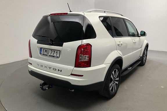 KGM Rexton 3 of 5