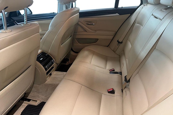 BMW 520d 12 of 26