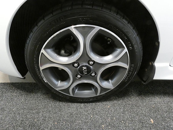 Kia Picanto 14 of 14