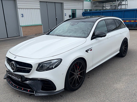 Mercedes-Benz E63 19 of 30