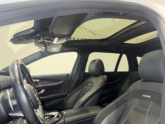 Mercedes-Benz E63 14 of 30