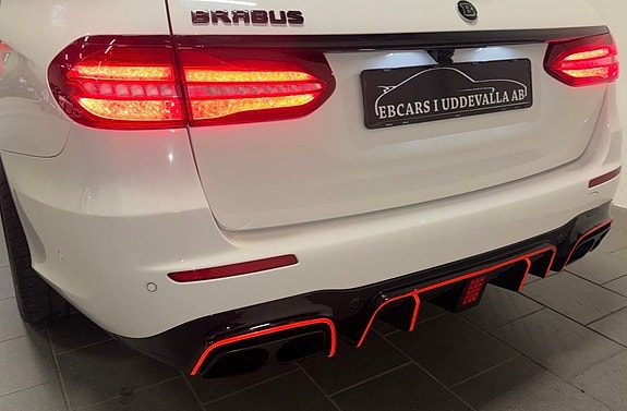 Mercedes-Benz E63 30 of 30