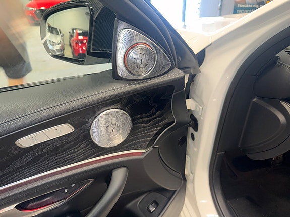 Mercedes-Benz E63 15 of 30