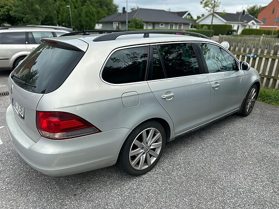 Volkswagen Golf VI 11 of 15