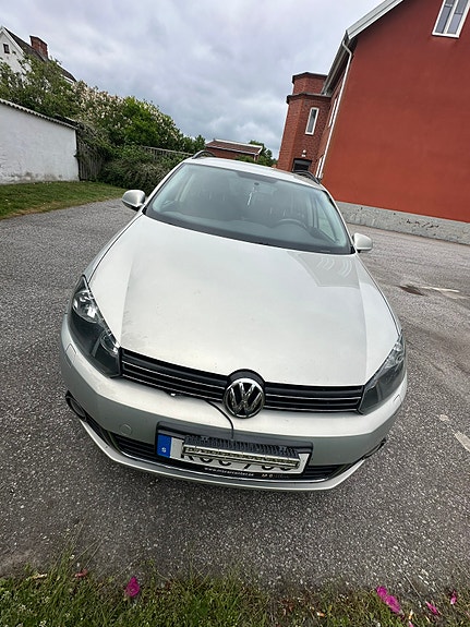 Volkswagen Golf VI 10 of 15
