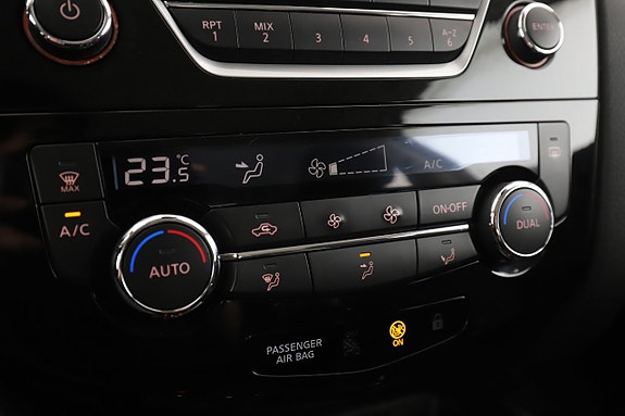Nissan Qashqai 24 of 30