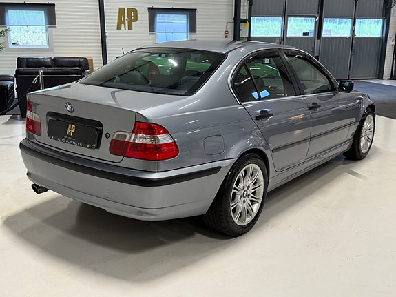 BMW 318 5 of 5