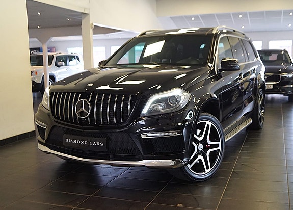 Mercedes-Benz GL350 2 of 5