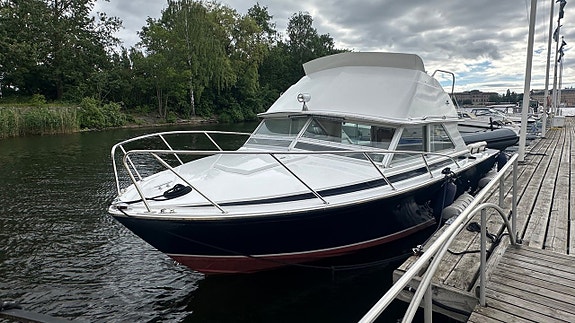 Bertram 28 Flybridge -1973 5 of 13