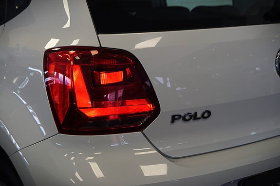 Volkswagen Polo 3 of 5