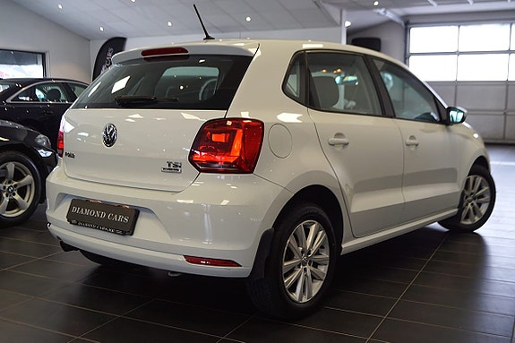 Volkswagen Polo 10 of 12