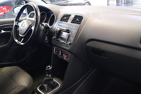 Volkswagen Polo 6 of 12