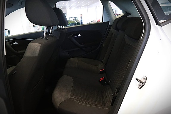 Volkswagen Polo 11 of 12