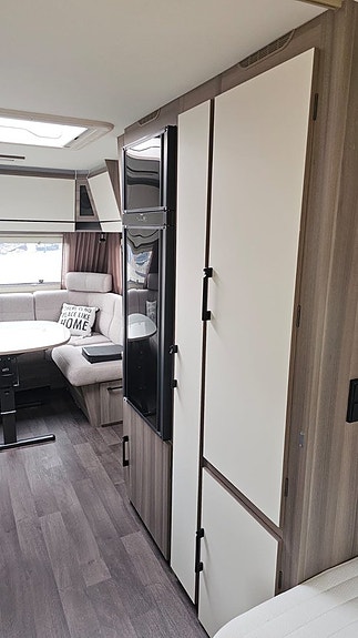 Kabe ESTATE 560 GLE KS Långbäddar /Nästan ny 14 of 26