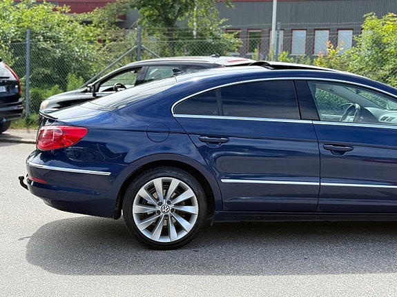 Volkswagen Passat CC 5 of 5