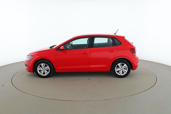 Volkswagen Polo 2 of 5