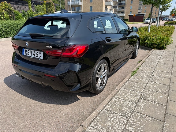 BMW 118i 5 of 5