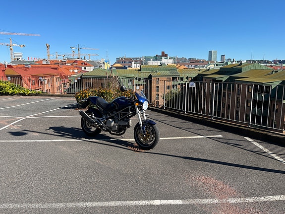 Ducati Monster 620 3 of 5