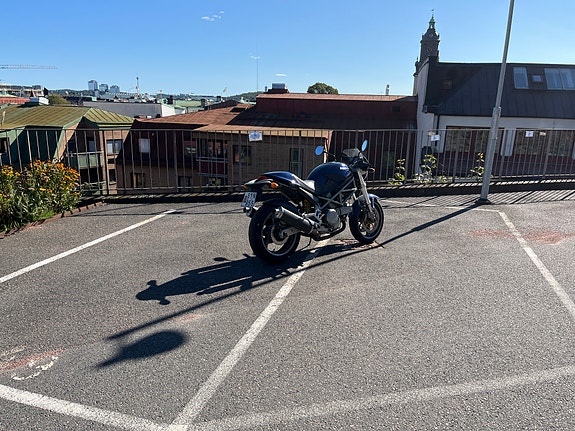 Ducati Monster 620 4 of 5