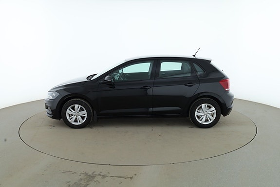 Volkswagen Polo 2 of 5