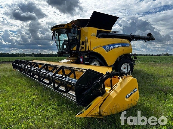 New Holland CR10.90 Revelation Twin Rotor  Skördetröska...