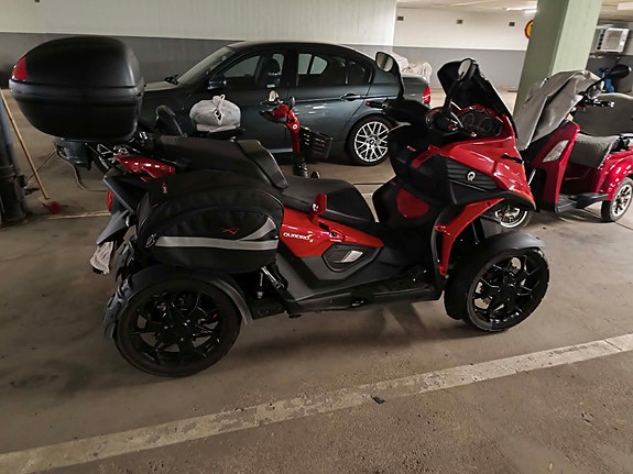 Quadro QUADRO 4 4 of 5