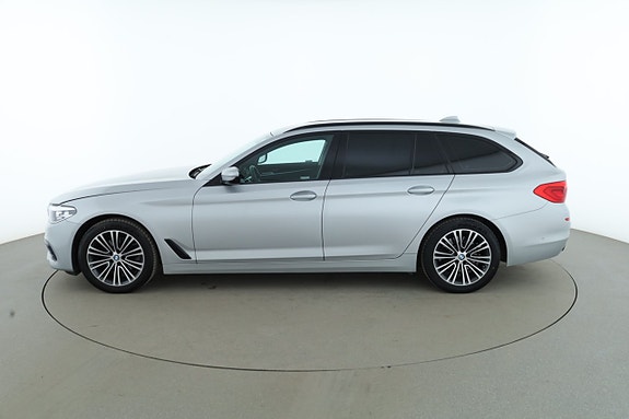 BMW 520d 2 of 5