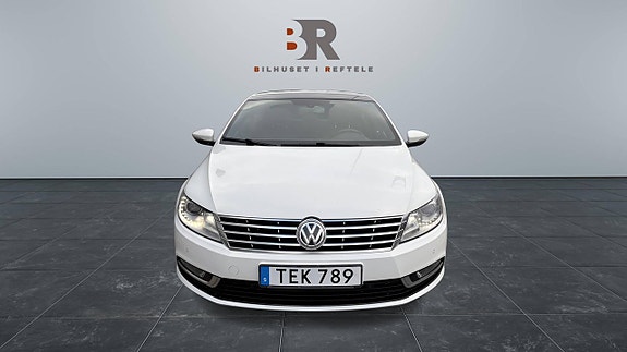 Volkswagen CC 2 of 5