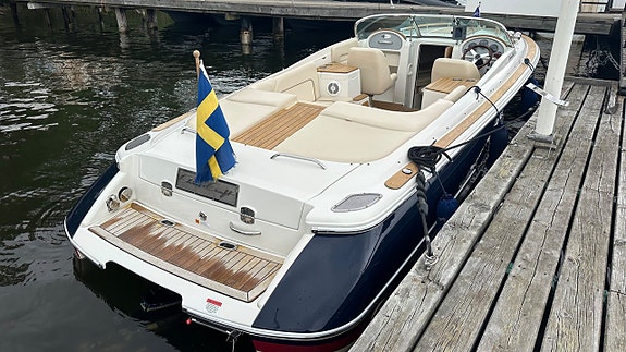 Chris Craft 25 Corsair Heritage Edition -2009 4 of 5