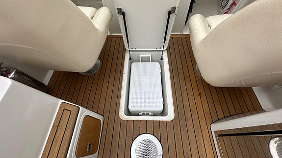 Chris Craft 25 Corsair Heritage Edition -2009 9 of 21
