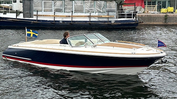 Chris Craft 25 Corsair Heritage Edition -2009 2 of 5
