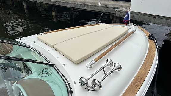 Chris Craft 25 Corsair Heritage Edition -2009 17 of 21