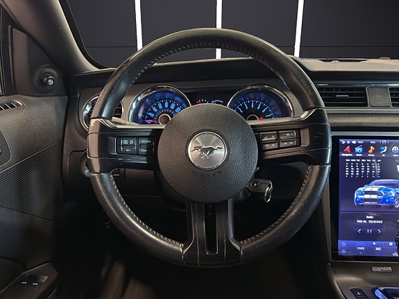 Ford Mustang 14 of 18