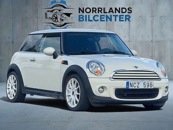 MINI One 2 of 5