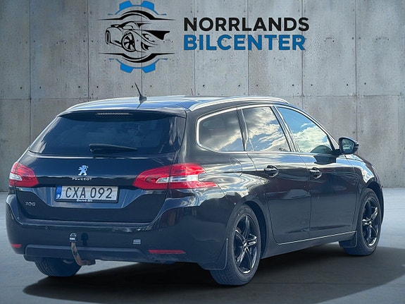 Peugeot 308 SW 3 of 5