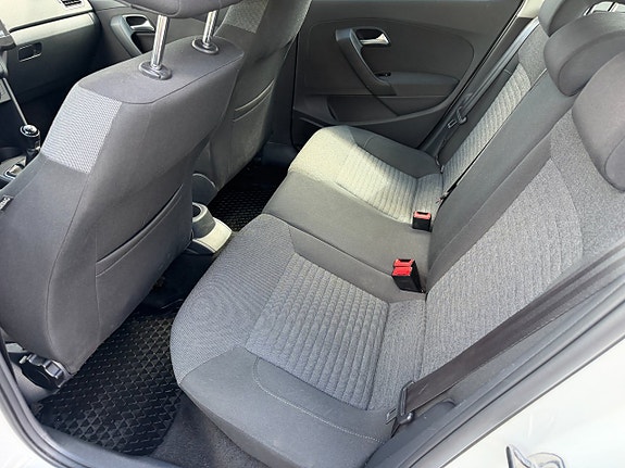Volkswagen Polo 15 of 17