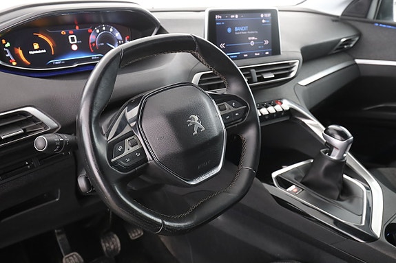 Peugeot 5008 10 of 30