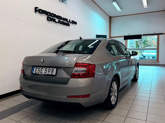 Skoda Octavia 7 of 16