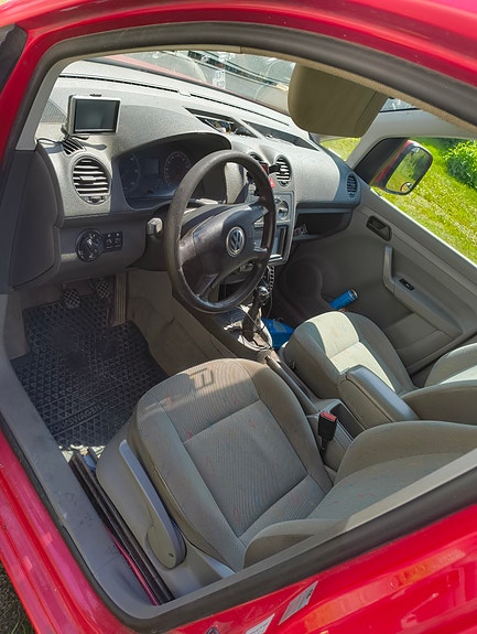 Volkswagen Caddy 5 of 5