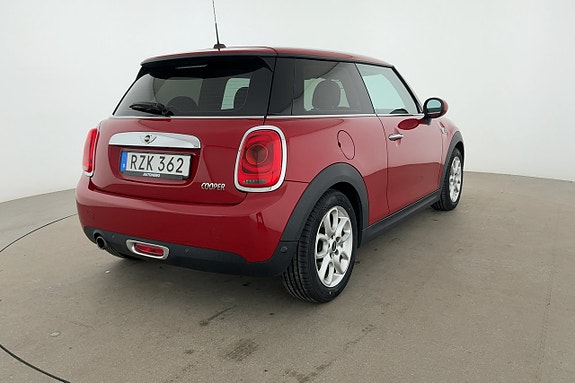 MINI Cooper 5 of 5