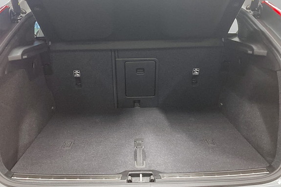 Volvo C40 9 of 10