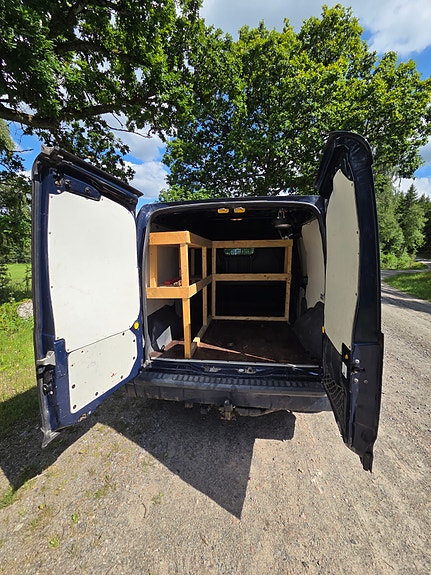 Ford Transit Connect 4 of 5