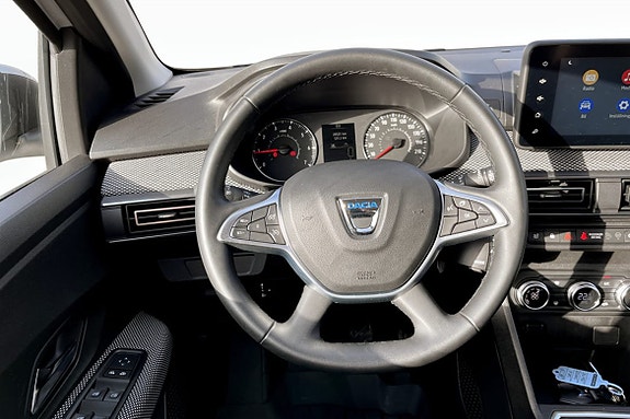 Dacia Sandero 13 of 18