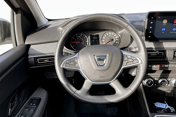 Dacia Sandero 14 of 18